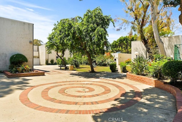 18620 Hatteras St Unit 223, Tarzana, CA 91356 - view of community