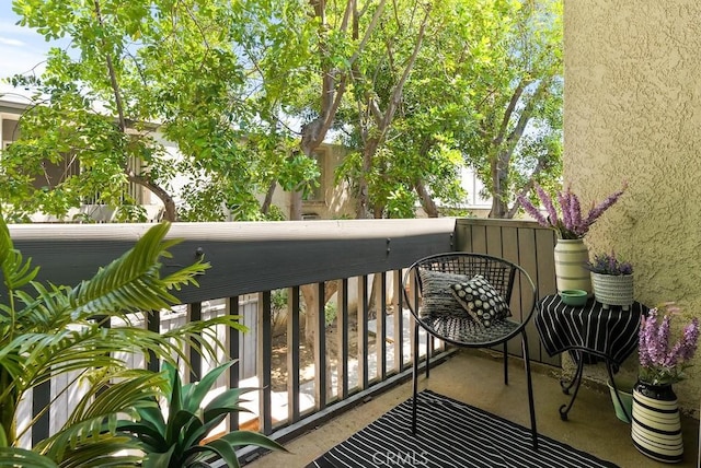 18620 Hatteras St Unit 223, Tarzana, CA 91356 - view of balcony
