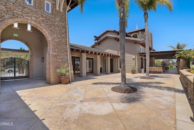 1524 Seabridge Ln, Oxnard, CA 93035 - view of patio / terrace with a gate