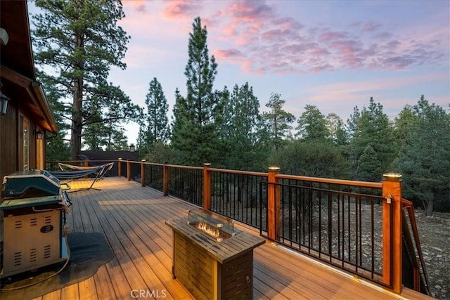 1020 Heritage Trl, Big Bear City, CA 92314 - deck featuring an outdoor fire pit