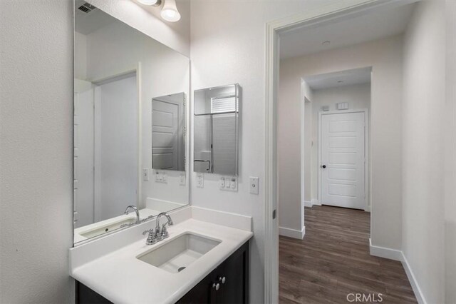 19154 Lull St, Reseda, CA 91335 - photo 27