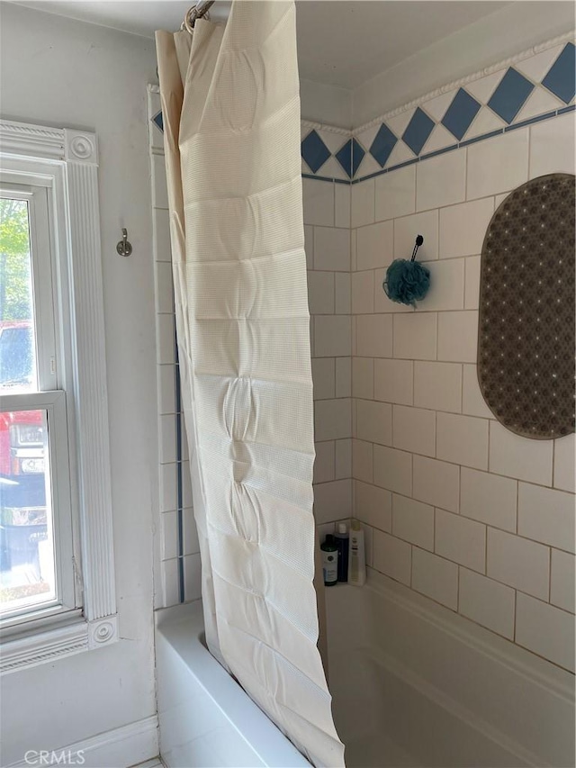 12409 Stamper Rd, Girard, IL 62640 - full bathroom with shower / tub combo with curtain