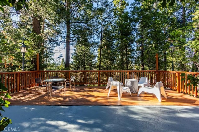 222 Holiday Dr, Lake Arrowhead, CA 92352 - view of wooden deck