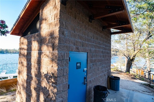 222 Holiday Dr, Lake Arrowhead, CA 92352 - property entrance featuring a water view