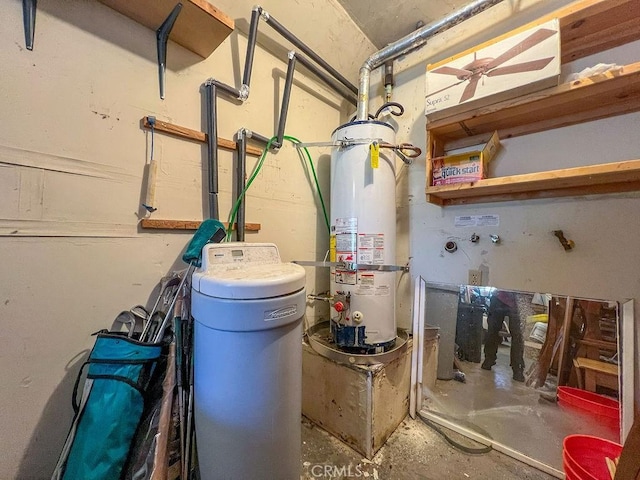 15616 San Moritz Dr, Pine Mountain Club, CA 93222 - utility room with water heater
