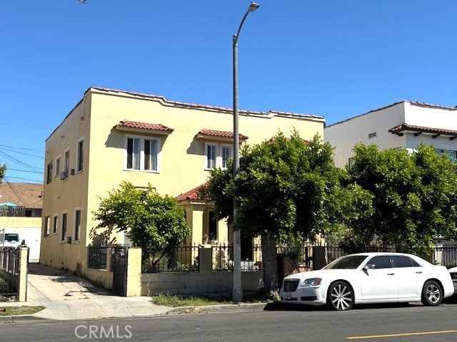 1438 S Bronson Ave, Los Angeles, CA 90019 - photo 2