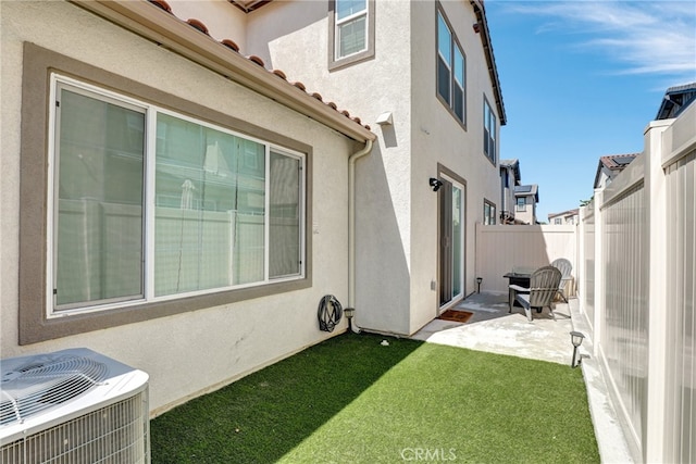 7354 Freesia Ln, Chino, CA 91708 - fenced backyard with a patio area