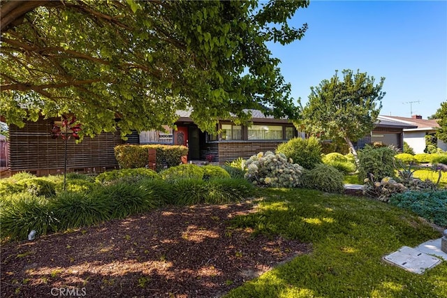 1006 W Pioneer Dr, Anaheim, CA 92805 - photo 3