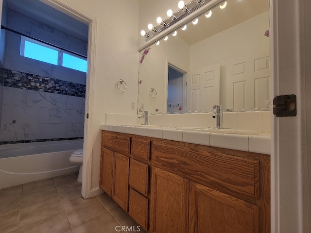 511 Milano Ct, Los Banos, CA 93635 - full bath with tile patterned flooring, toilet, double vanity, and tub / shower combination