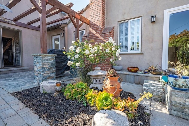 386 Los Altos Ave, Long Beach, CA 90814 - view of patio with a pergola