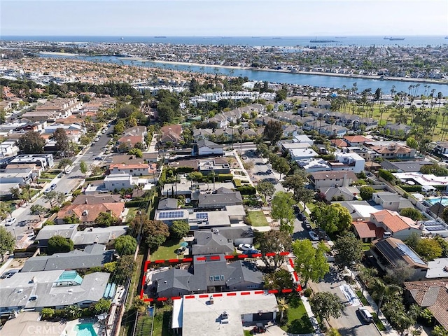 386 Los Altos Ave, Long Beach, CA 90814 - aerial view of property and surrounding area with a large body of water, nearby suburban area, and property parcel outlined