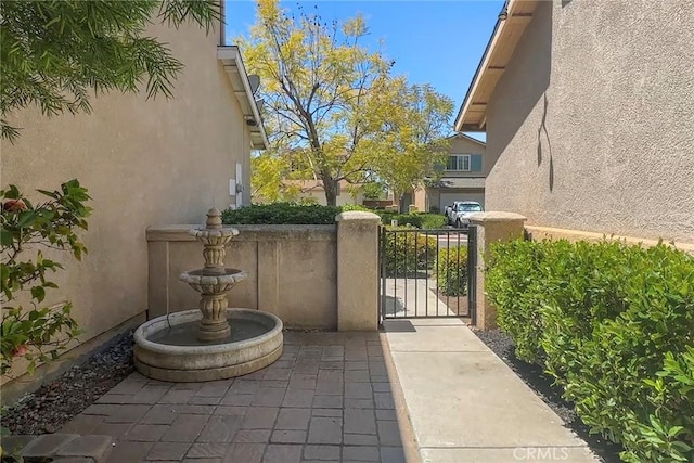 1534 Rowan Gln, Escondido, CA 92025 - view of patio featuring a gate