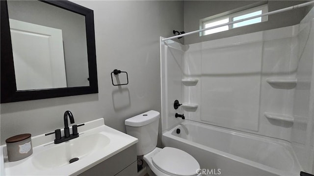 6485 Providence Ct, Magalia, CA 95954 - bathroom with vanity, toilet, and shower / bath combination