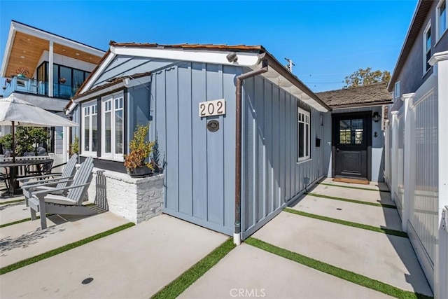 202 Onyx Ave, Newport Beach, CA 92662 - view of outbuilding