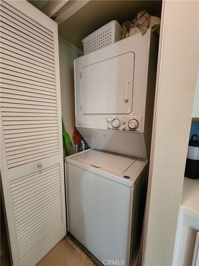 20334 Rue Crevier Unit 622, Canyon Country, CA 91351 - laundry area with stacked washing machine and dryer