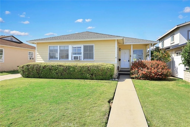 333 W Andrix St, Monterey Park, CA 91754 - bungalow-style house with a front yard