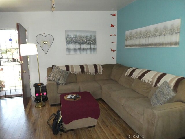 670 Keenan Ave, Los Angeles, CA 90022 - photo 22