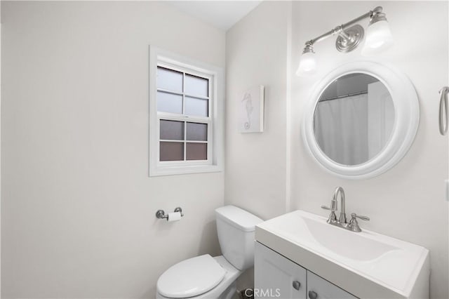 5927 Mckinley Ave, South Gate, CA 90280 - full bathroom featuring vanity and toilet