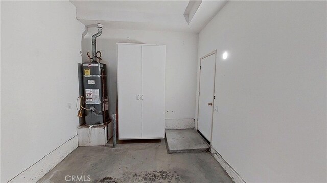 137 Corsica Dr, Newport Beach, CA 92660 - utilities featuring secured water heater
