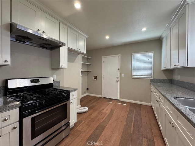 1828A New Ave, San Gabriel, CA 91776 - kitchen featuring stainless steel range with gas cooktop, under cabinet range hood, baseboards, recessed lighting, and dark wood-style floors