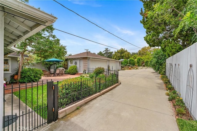 1981 Sinaloa Ave, Altadena, CA 91001 - view of home's exterior featuring a garage and an outbuilding
