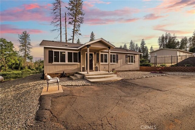 1612 San Jose Ln, Paradise, CA 95969 - view of front of property with fence