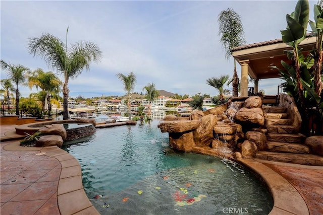 23180 Gray Fox Dr, Canyon Lake, CA 92587 - view of pool featuring a pool with connected hot tub