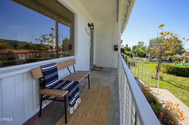 3749 Fairesta St, La Crescenta, CA 91214 - view of balcony