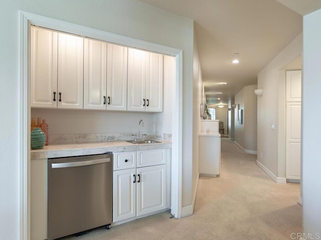 1099 1st St Unit 217, Coronado, CA 92118 - indoor wet bar with dishwasher, light colored carpet, baseboards, and recessed lighting