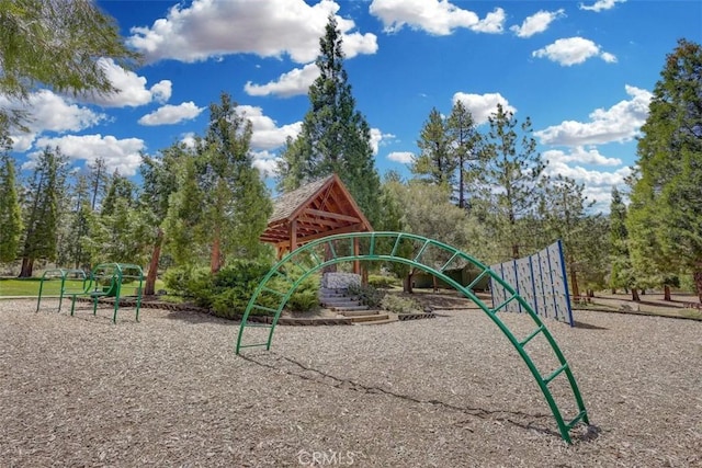 2530 Brentwood Pl, Pine Mountain Club, CA 93222