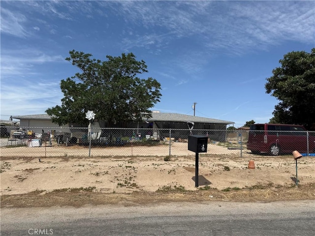15128 Mendota Rd, Apple Valley, CA 92307 - view of manufactured / mobile home