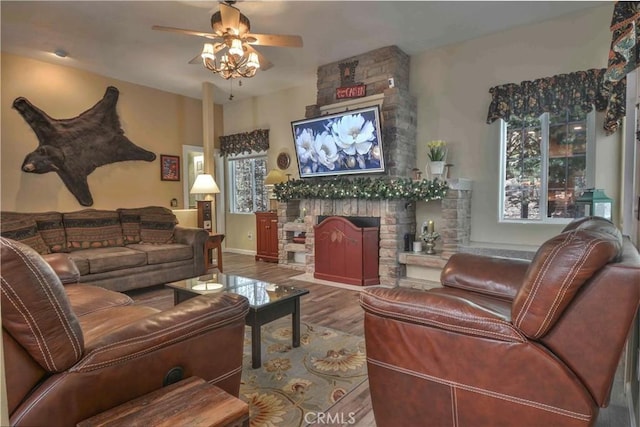 949 Inspiration Dr, Lake Arrowhead, CA 92352 - photo 9