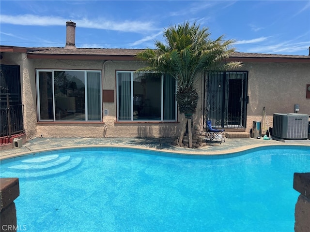 swimming pool with central AC