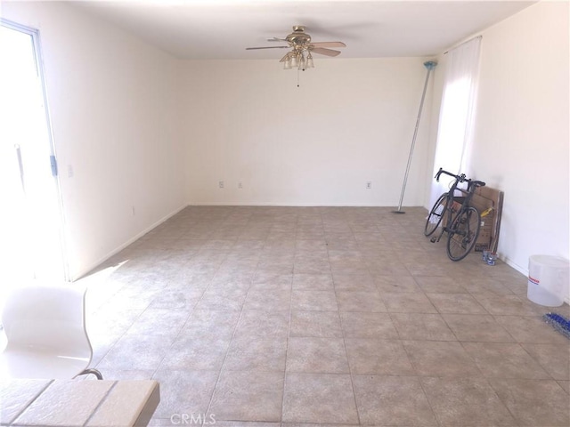 242 Spinnaker St, San Jacinto, CA 92583 - spare room featuring a ceiling fan