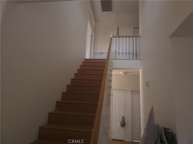 242 Spinnaker St, San Jacinto, CA 92583 - view of staircase