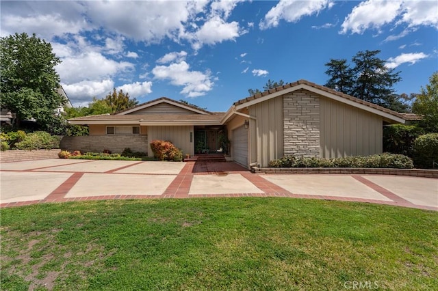 1960 Liliano Dr, Sierra Madre, CA 91024 - photo 1