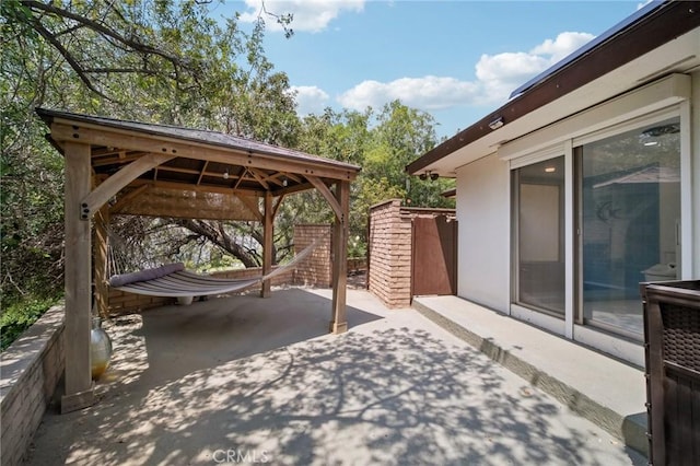 12218 Sarazen Pl, Granada Hills, CA 91344 - view of car parking featuring a gazebo