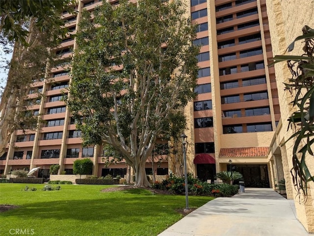 24055 Paseo Del Lago Unit 963, Laguna Woods, CA 92637 - view of apartment building / complex