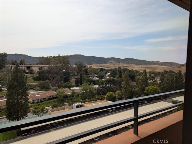 24055 Paseo Del Lago Unit 963, Laguna Woods, CA 92637 - view of mountain background