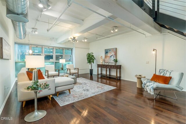 510 S Hewitt St Unit 106, Los Angeles, CA 90013 - living area featuring wood finished floors and baseboards