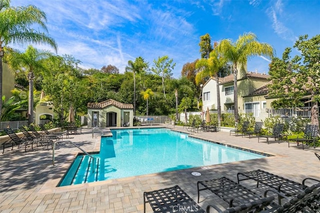 81 Cloudcrest, Aliso Viejo, CA 92656 - community pool featuring fence and a patio