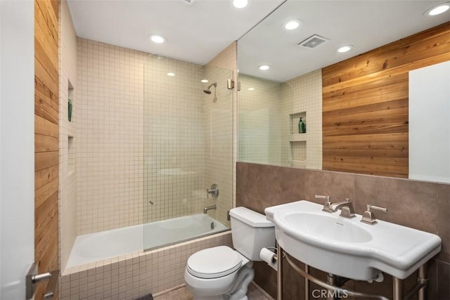 81 Cloudcrest, Aliso Viejo, CA 92656 - full bathroom with tile walls, tiled shower / bath, and recessed lighting