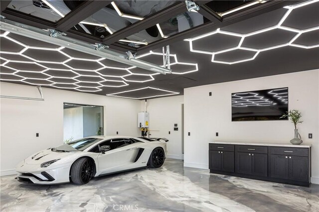 23262 Ellice Cir, Dana Point, CA 92629 - garage with water heater