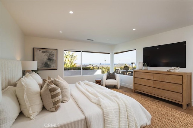 23262 Ellice Cir, Dana Point, CA 92629 - bedroom with light wood-style floors, recessed lighting, and baseboards