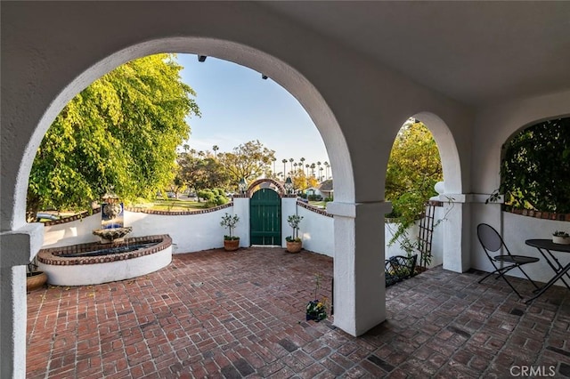 1731 W Kenneth Rd, Glendale, CA 91201 - view of patio / terrace with a gate