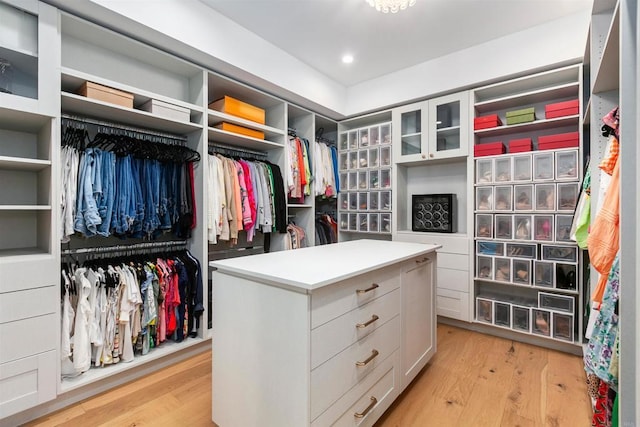 417 Warwick Ave, Cardiff By The Sea, CA 92007 - walk in closet featuring light wood-style floors