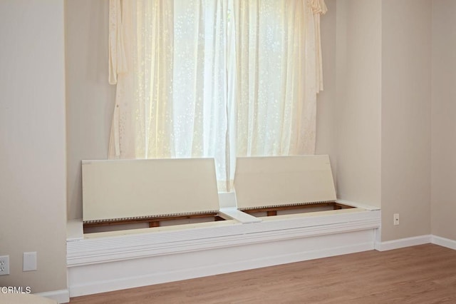 4078 Bending Oak Ct, Moorpark, CA 93021 - bathroom featuring wood finished floors and baseboards