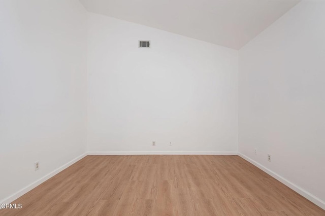 4078 Bending Oak Ct, Moorpark, CA 93021 - unfurnished room with light wood-style floors and vaulted ceiling
