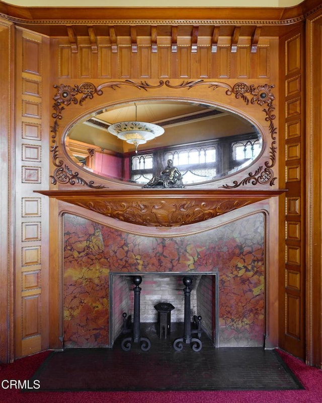 99 S Raymond Ave Unit 409, Pasadena, CA 91105 - detailed view of ornamental molding