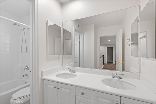 42631 Hussar Ct, Temecula, CA 92592 - full bath featuring toilet, double vanity, and bathing tub / shower combination